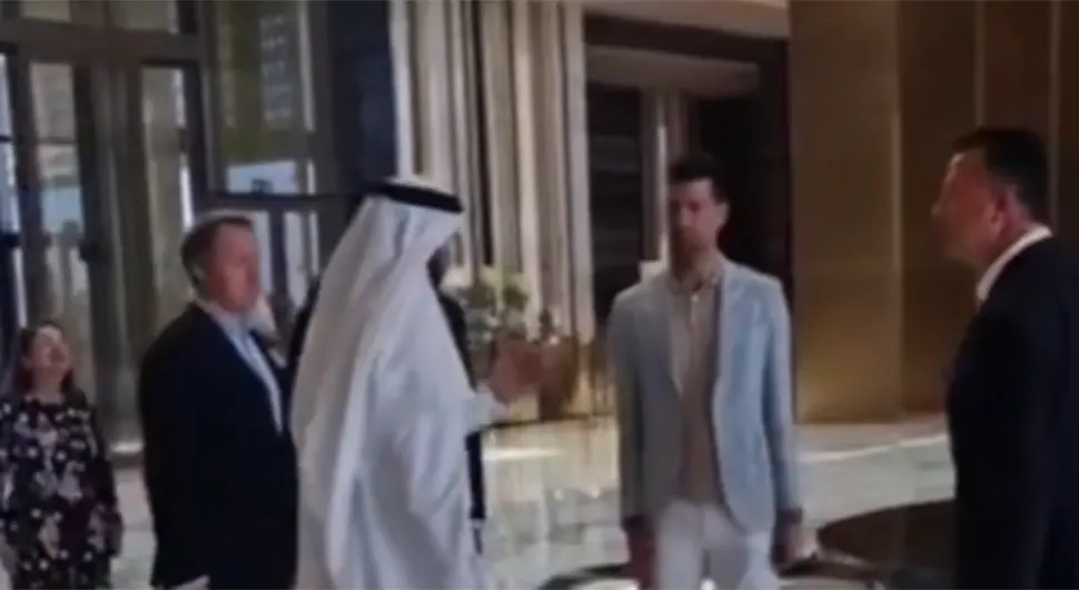 djokovic djani dubai sc.webp